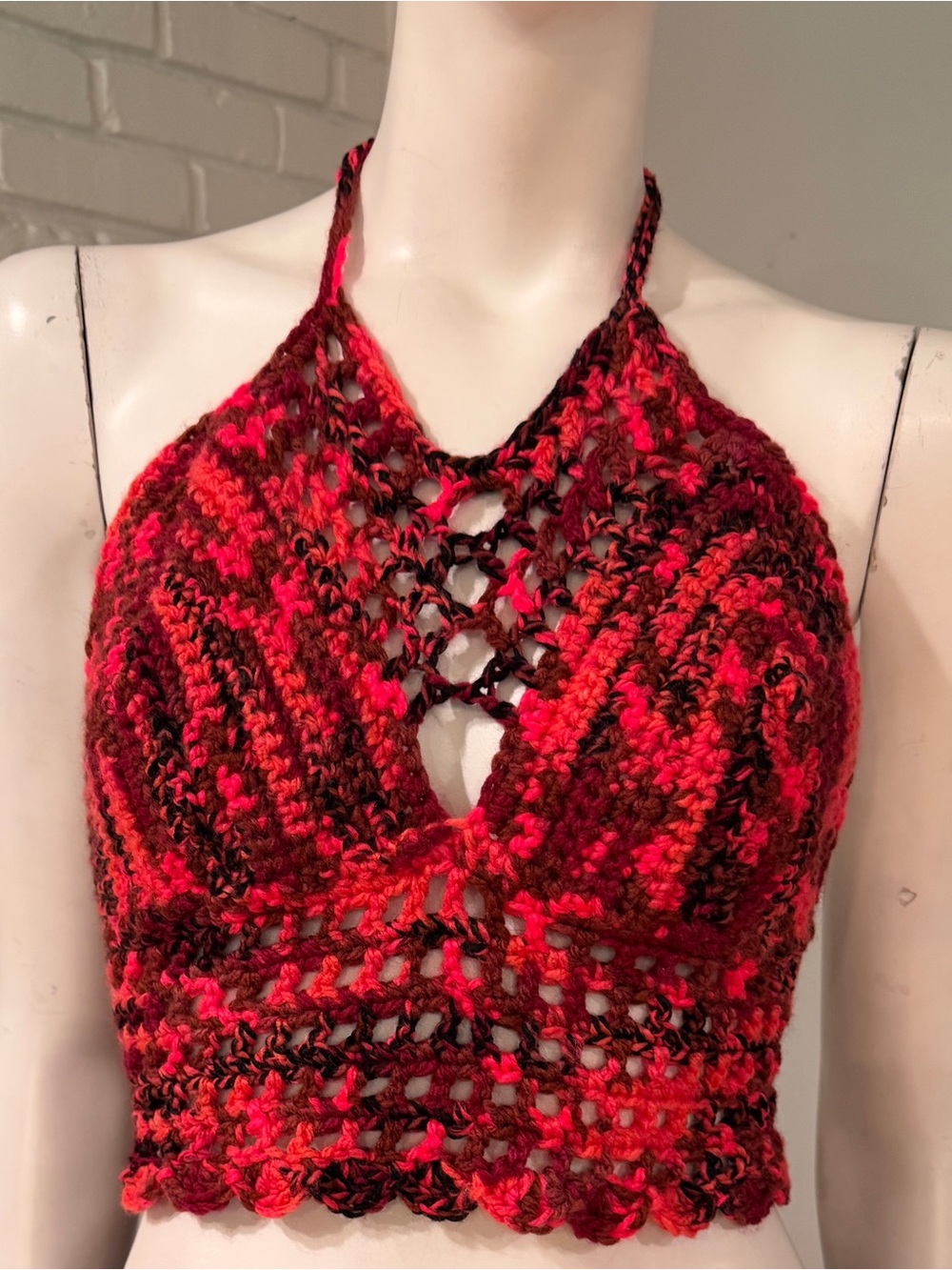 Hand Crocheted Red Multi-Tone Halter Crop Top Boho Festival Y2K Size M/L - Picture 2 of 9